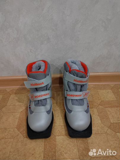 Беговые лыжи