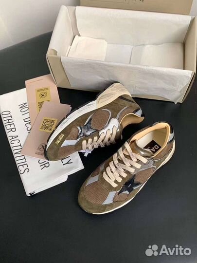 Кроссовки Golden Goose