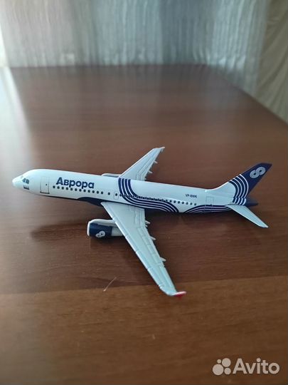 Модель самолета Airbus A319 ак Aurora