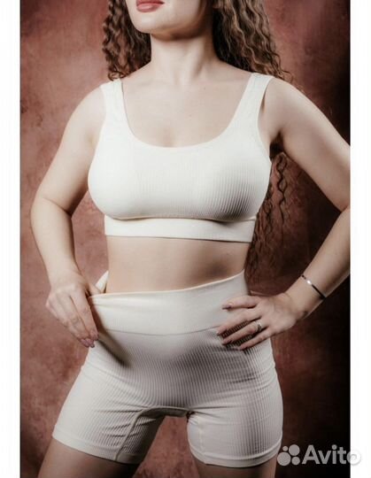 Костюм для фитнеса