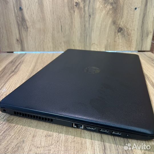 Ноутбук HP 15-ra073ur