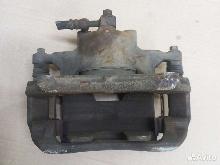 Суппорт передний левый Шевроле Авео Т300