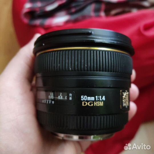 Объектив Sigma 50 mm 1.4 для Canon