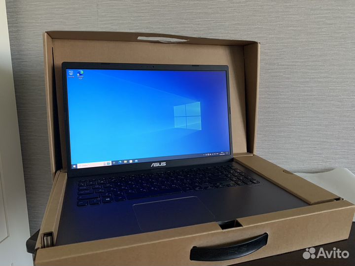 Ноутбук asus