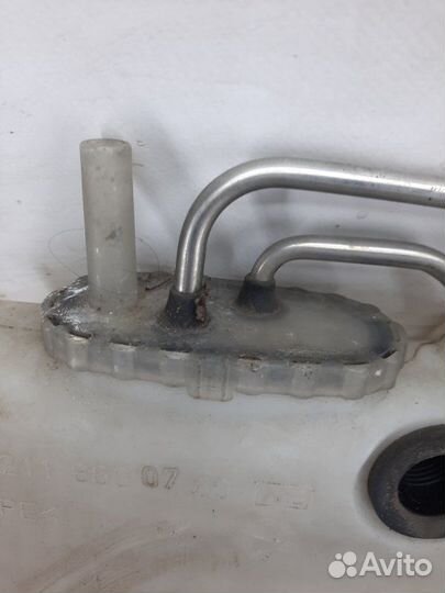 Бачок омывателя Mercedes-Benz E-Class универсал