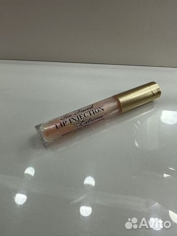 Блеск too faced lip injection