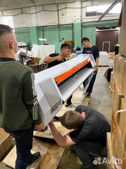 Широкоформатный принтер Epson i3200