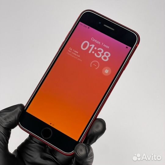 iPhone 8, 64 ГБ