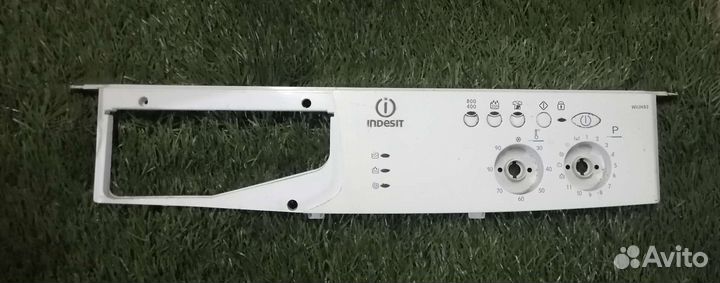 Пластиковая панель модуля Indesit wiun 82