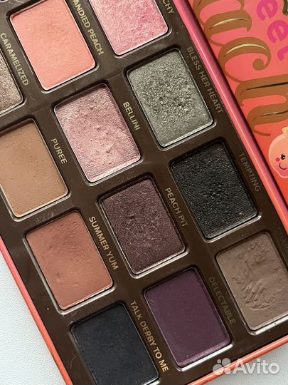 Палетка теней too faced и ingrid