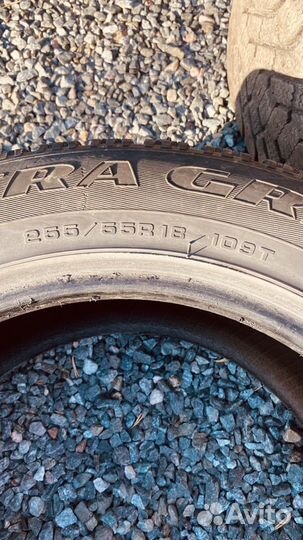 Goodyear UltraGrip 500 255/55 R18 109T