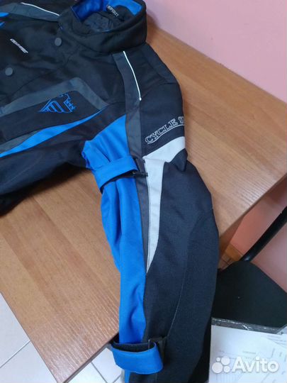 Мотокуртка