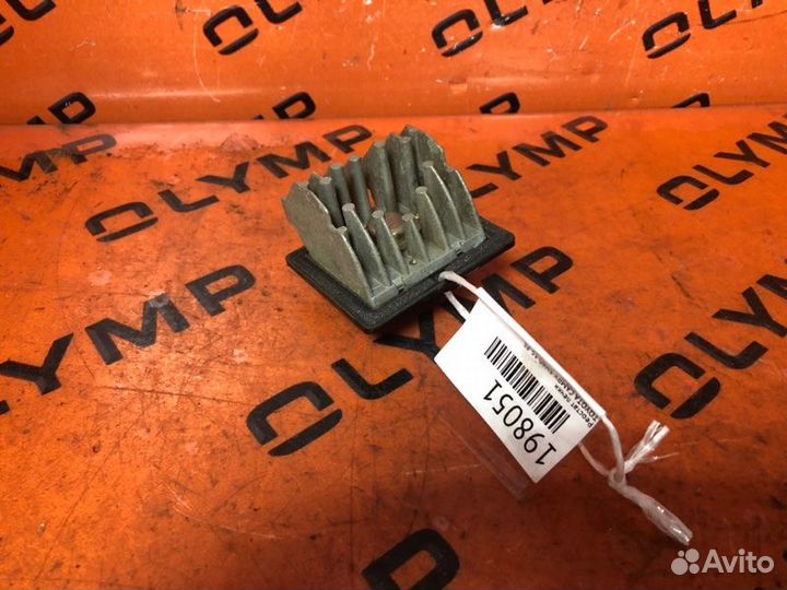 Реостат печки Toyota Camry SV40 3S-FE