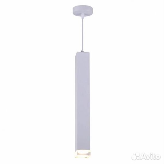 Люстра акриловая и металлическая в прихожую модерн