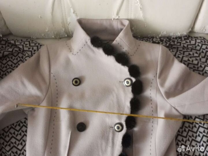 Пальто 48/50р демисезонная
