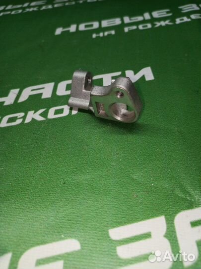 Кронштейн Chevrolet Lanos