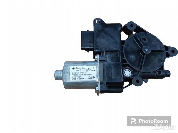 Моторчик стеклоподъемника перед двери LH SsangYong