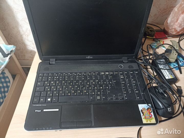 Ноутбук fujitsu