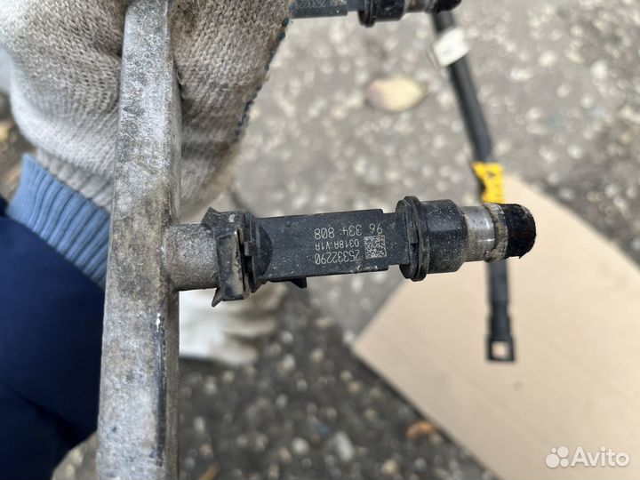 Топливная рампа Шевроле Ланос