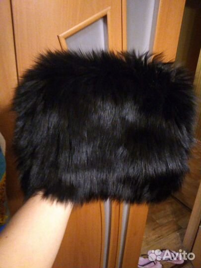 Шапка лисья рыжий, черный