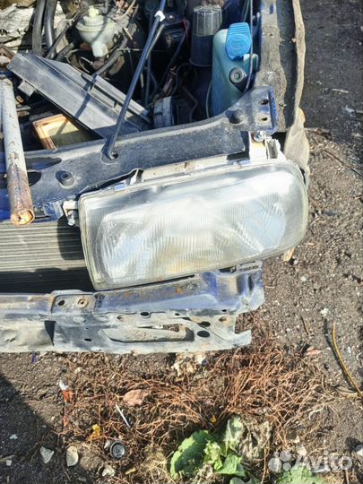 Фары Volkswagen Vento