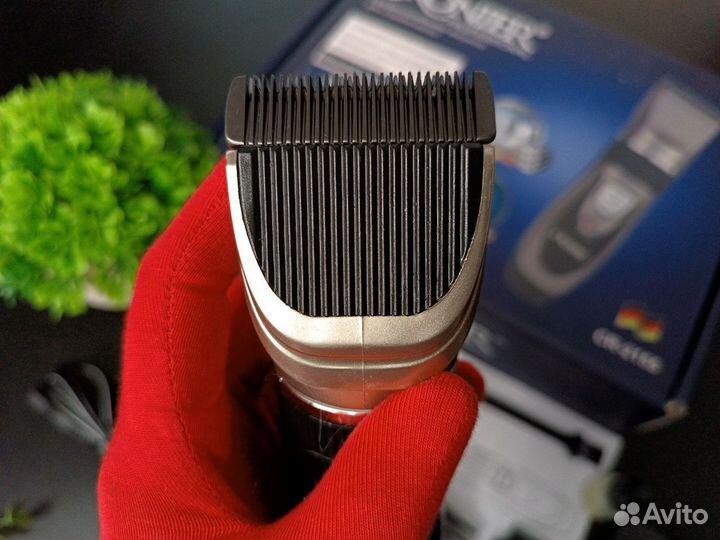 Машинка для стрижки волос беспроводная Cronier