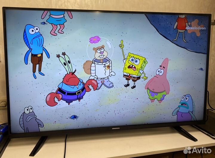 Телевизор SMART tv 50 дюймов Grundig