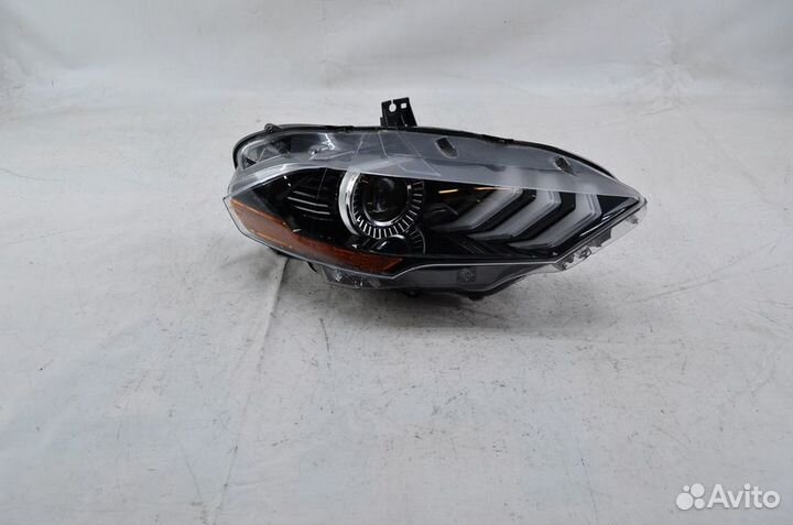 Б/У Б/У Фара Ford Mustang 2018 - 2022 JR3B13005A