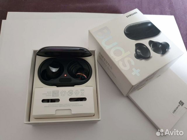 Кейс Наушники Samsung galaxy buds plus