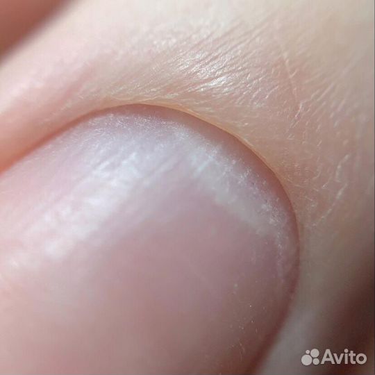 Маникюр и педикюр