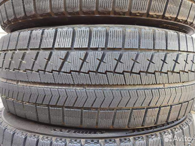 Bridgestone Blizzak VRX 225/45 R18 91Q