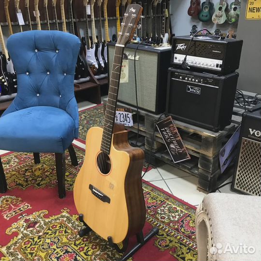 Акустическая гитара Tyma TD-5C + аксессуары