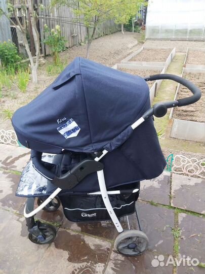 Коляска Кира