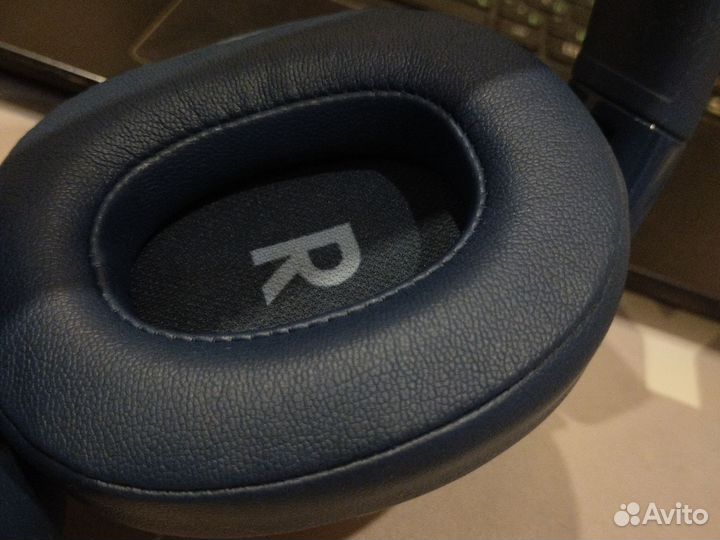 Беспроводные наушники jbl