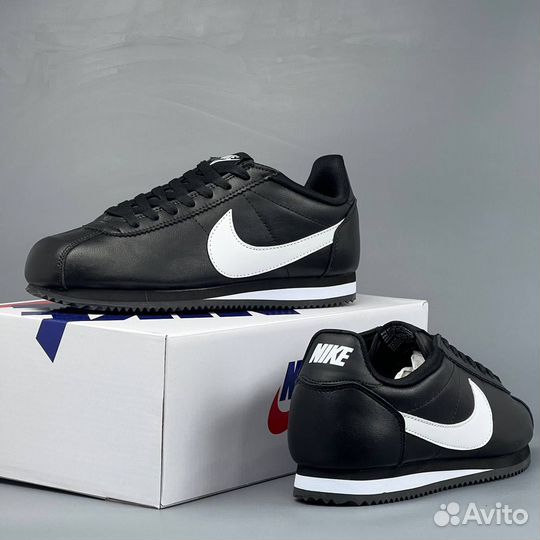 Кроссовки Nike Cortez черные и белые