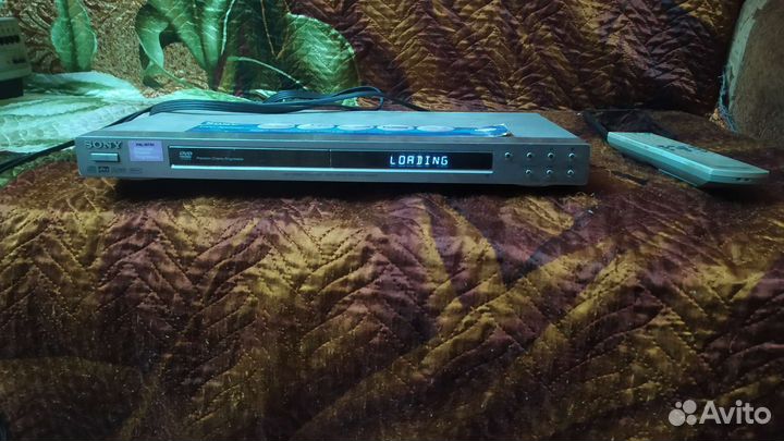 DVD-плеер Sony DVP-NS52P