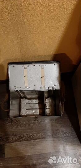 Рыболовный ящик