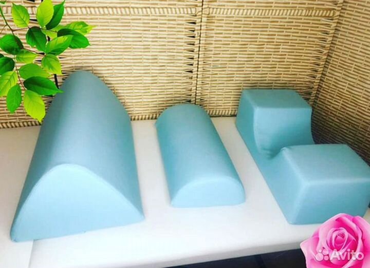 Кушетка + аксессуары + доставка