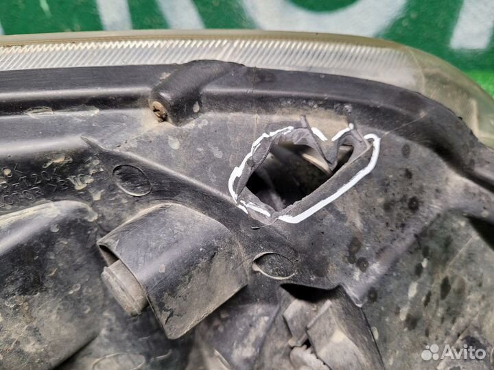 Фара левая Hover H2