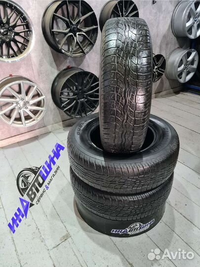 Bridgestone Dueler H/T D687 225/70 R16