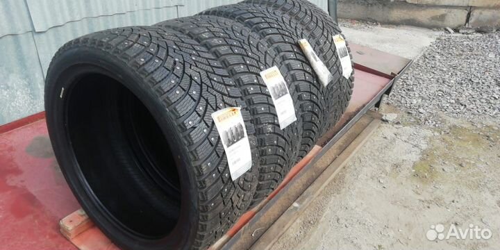 Pirelli Ice Zero 2 245/40 R19