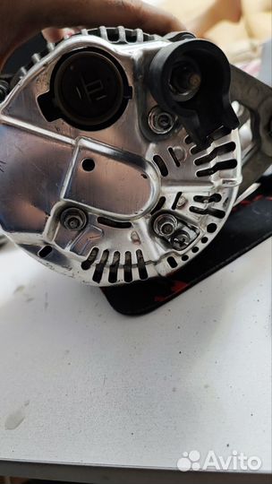 Генератор 120а Dodge Caravan 3