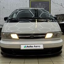 Toyota Estima 2.4 AT, 1993, 300 000 км, с пробегом, цена 1 250 000 руб.