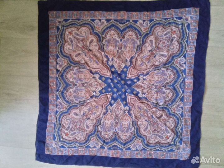 Большие шерстяные платки