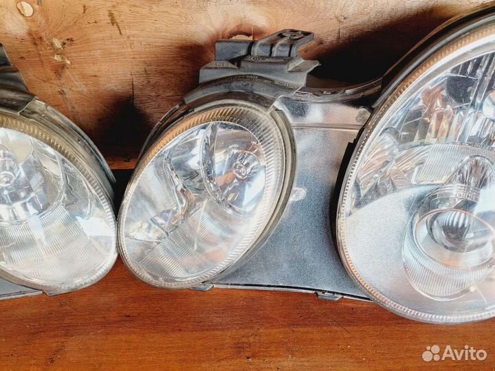 Фара левая и правая opirus