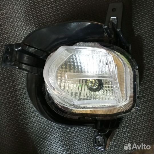 Левая противотуманная фара hyundai solaris 2