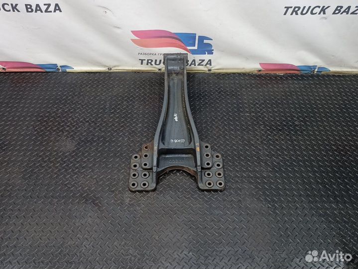 41214827 Кронштейн реактивной тяги