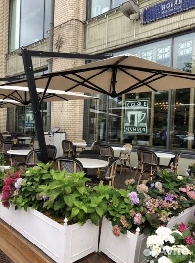 Профессиональный уличный зонт для кафе и веранды