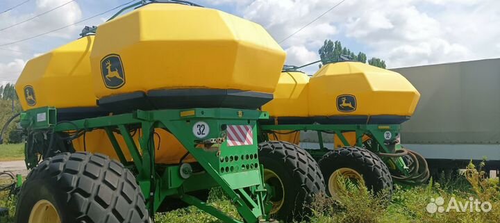 Бункер John Deere 1910, 2007