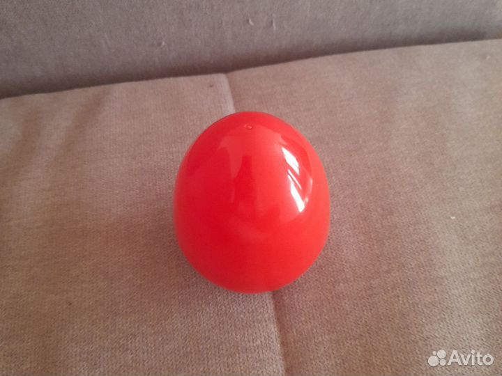 Яйцо игрушка